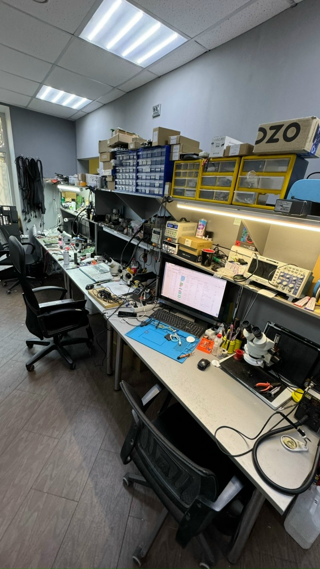 Сломалась любимая техника? Тогда мы едем к Вам! Выездно...