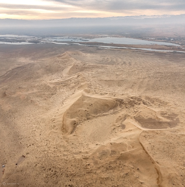 Национальный парк «Алтын-Эмель» и Поющий Бархан
?Юж...