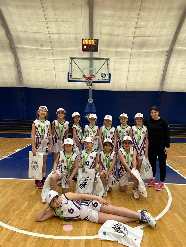 Продолжаем поздравлять любимых тренеров с приближающ?...