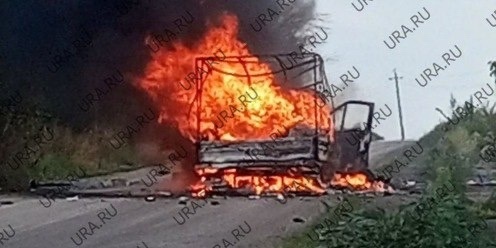 Украинские дроны уничтожили машину с гуманитарной пом...