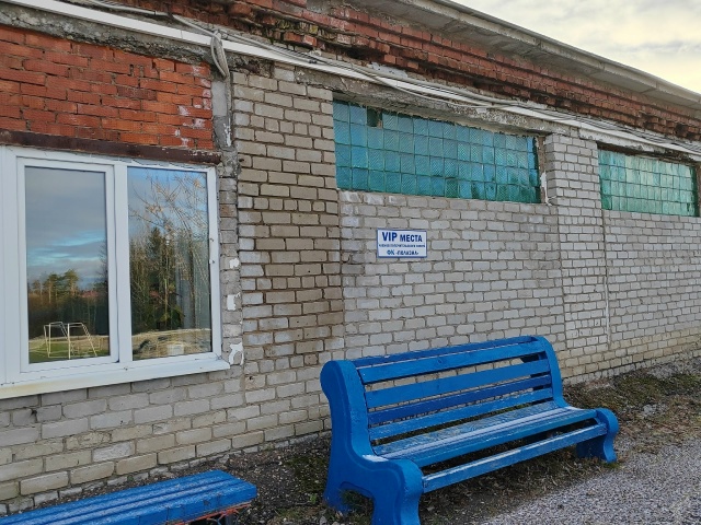 Ремонт или консервация? Судьба Дома спорта в Полазне о?...