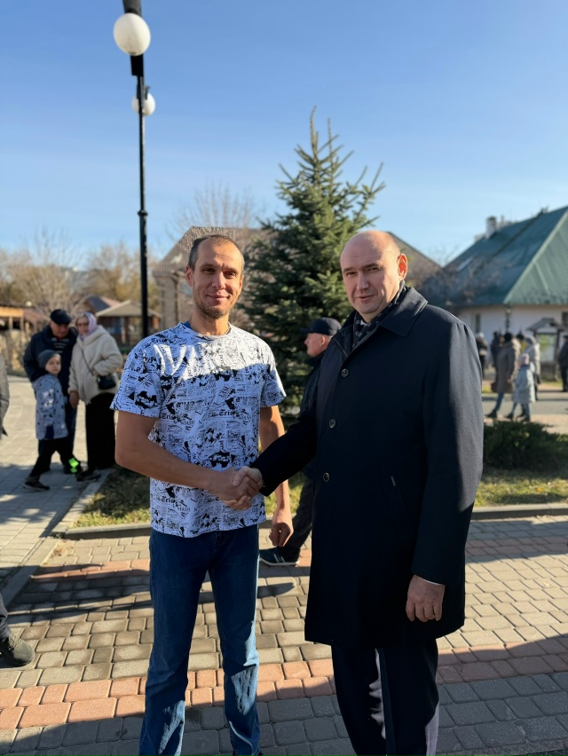 Всё Оренбуржье и группу Подслушано Бузулук Поздравляе...