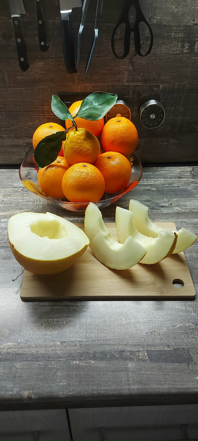 Кто чем занят???