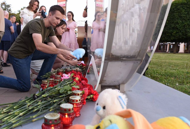 ? На Театральной площади в Курске сегодня появился ст...