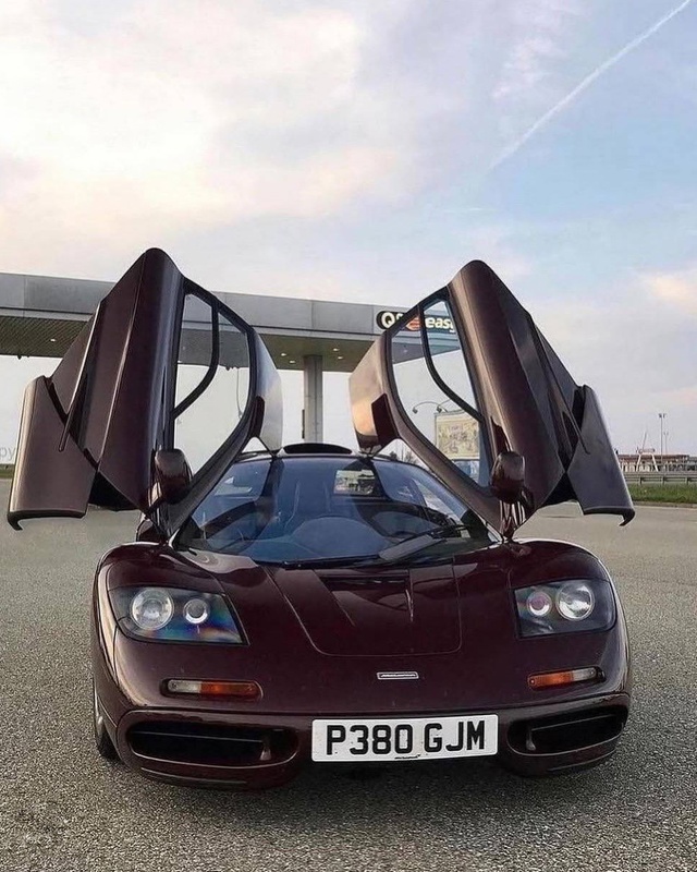 История о том, как Роуэн Аткинсон продал свой McLaren F1 в 14 ...