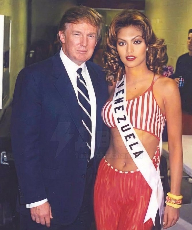 Дональд Трамп впервые вторгся в Венесуэлу в 1998 году
Вторжение длилось две минуты.