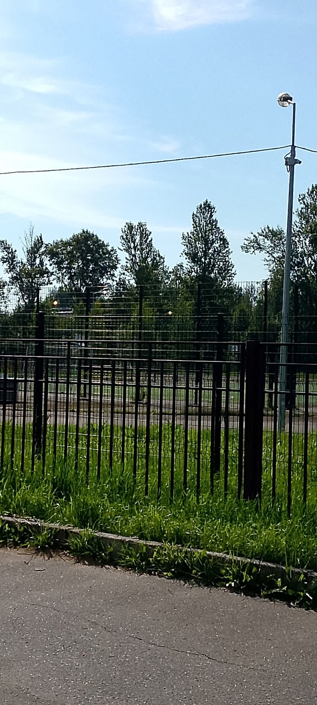 СКЕЙТ-ПАРК ВОЛХОВ 2
На фото показан бардак, с которым д?...