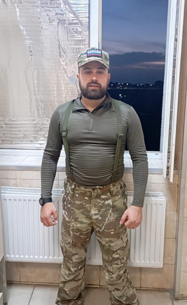 Рядовой 155 бригады Морской пехоты 2ШБ 2 роты
Глинкин Вл?...