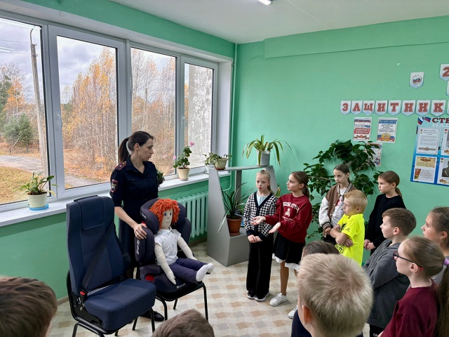 🚦 Перед каникулами школьникам напомнили о безопаснос...