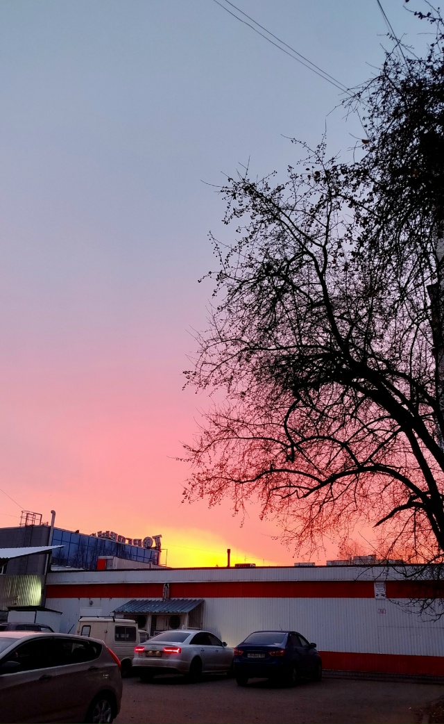 Рассвет сегодня, 21.10.25г.,кто снимал еще,поделитесь крас?...