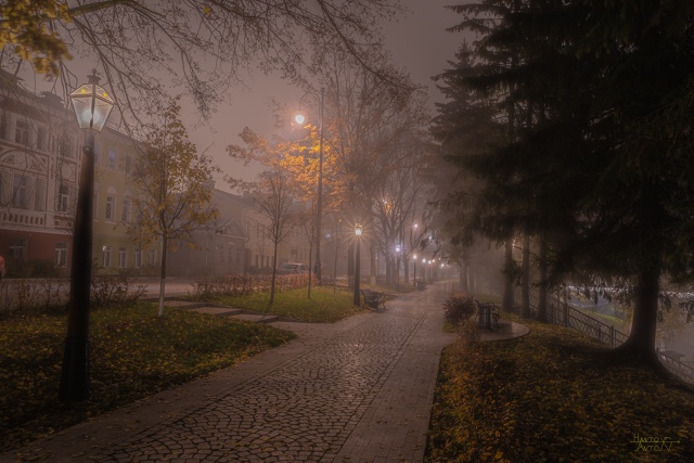 Рыбинск в тумане ❤
📷 Антон Хантов