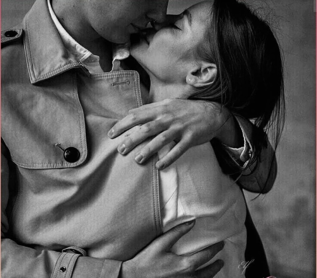 Знаете в чём секрет счастья?...
Счастье - это проживать с...