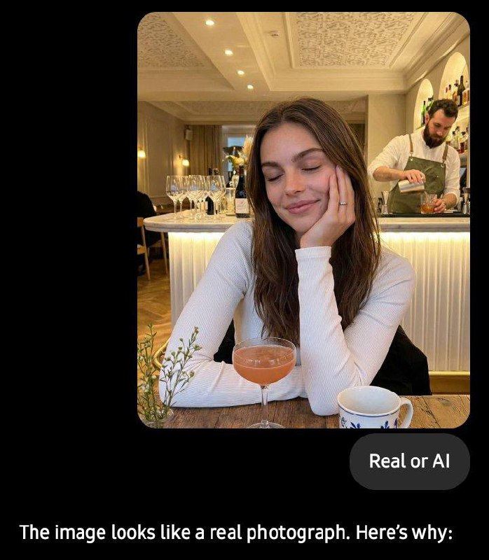 🤔 Уровень реализма ИИ официально вышел из-под контроля
Чел сгенерировал настолько живую «фотку» дев
