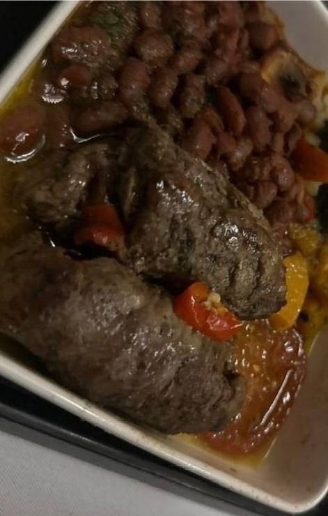 🤔 «Справление нужды в тарелку» — жена Нурлана Сабуро?...