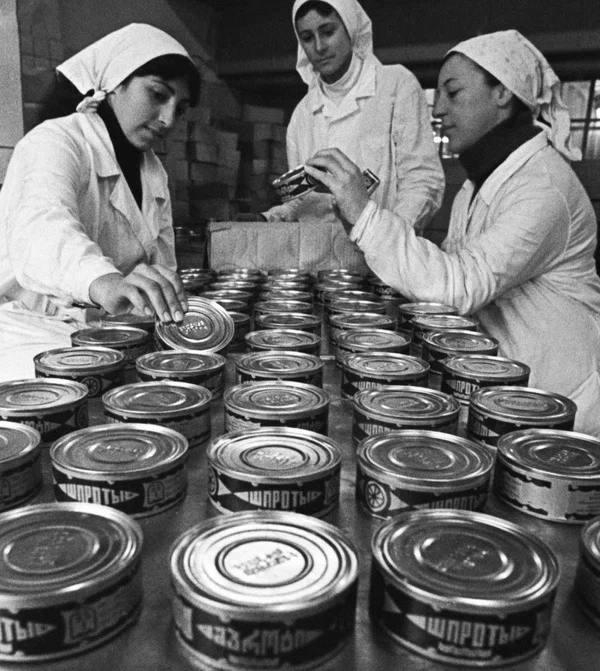 Шпроты в масле
Единственный продукт, который смог сох?...