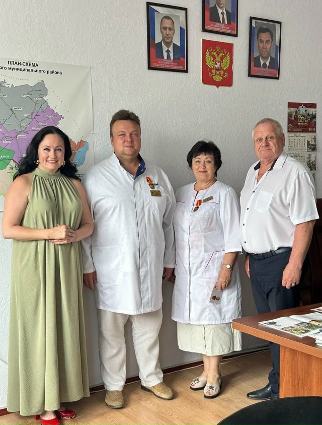 📍 Сегодня, 5 августа 2025 года, помощник депутата Законо?...