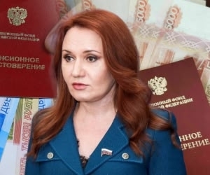 В Госдуме предложили стимулировать более поздний выхо...