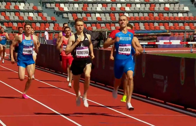 Максим Шелих вышел в финал Чемпионата России по лёгко?...