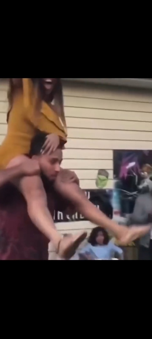 неловко вышло