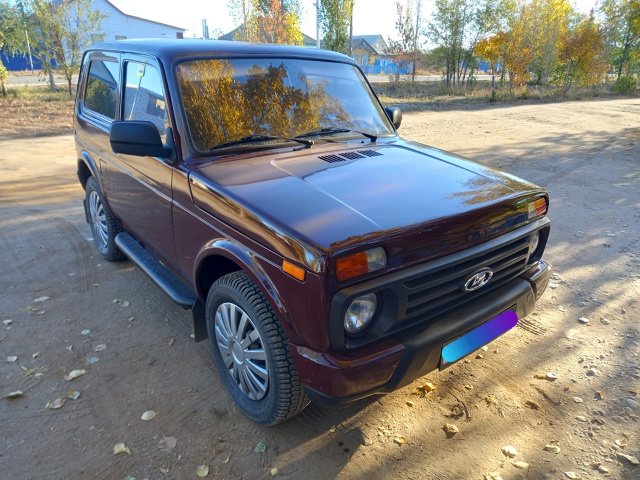 Продаётся Нива
В хорошем состоянии, все работает, ГУР, ?...