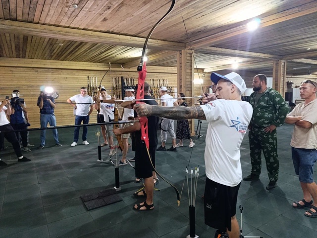 🏆Команда евпаторийских военнослужащих успешно высту...