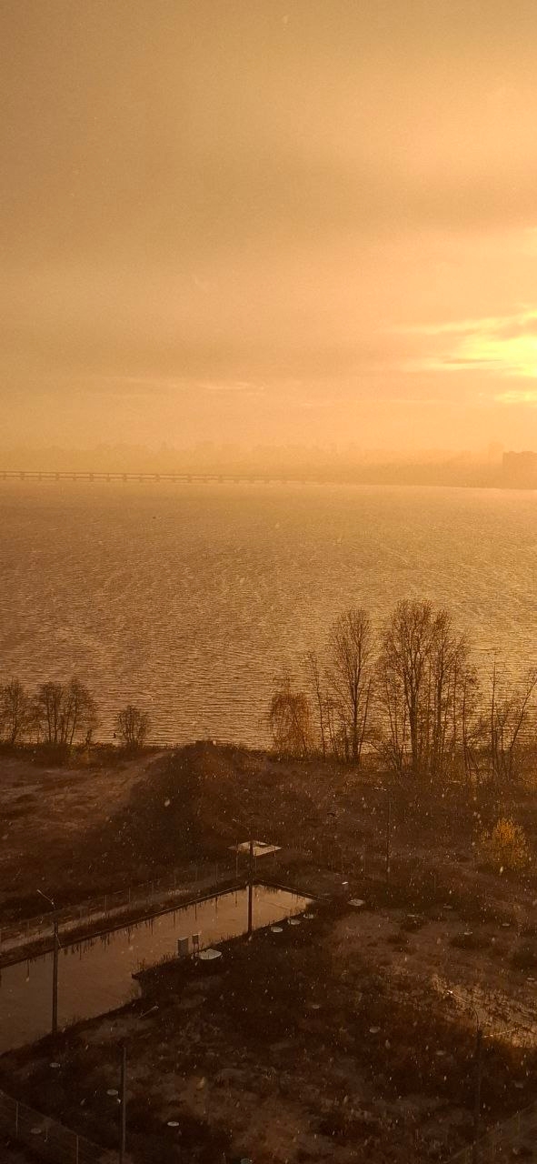 🌇Невероятно красивые виды сегодняшнего заката с раду...