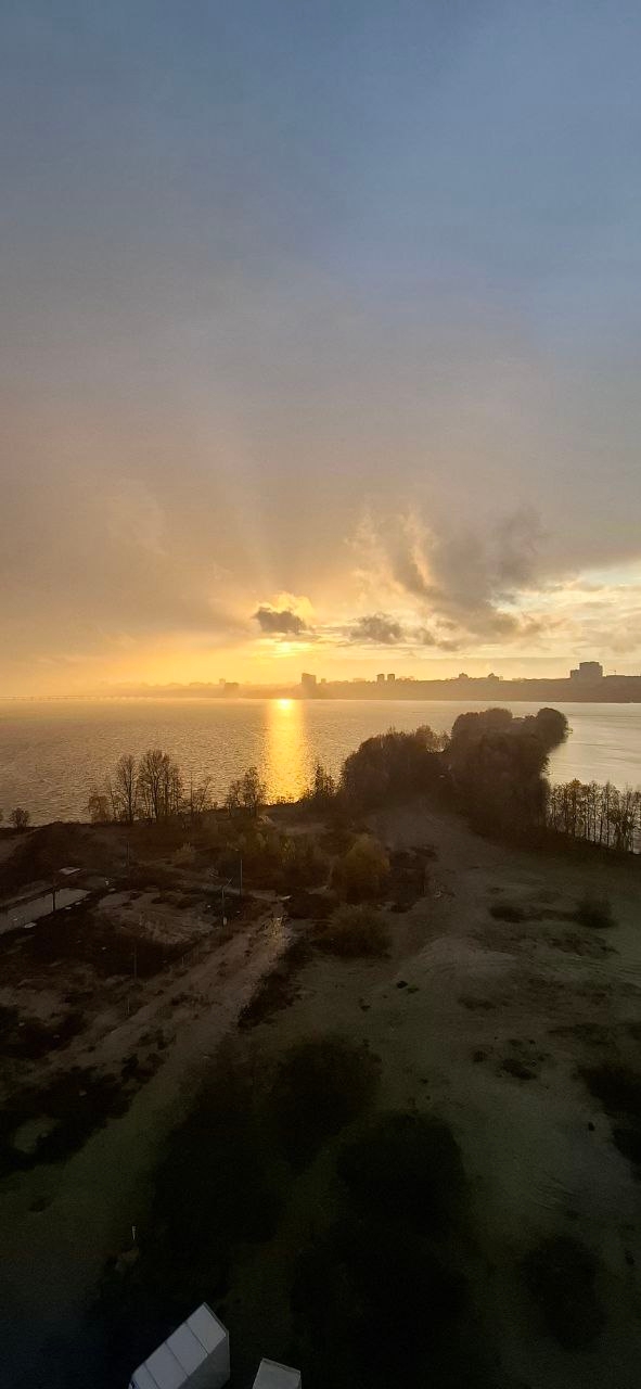 🌇Невероятно красивые виды сегодняшнего заката с раду...