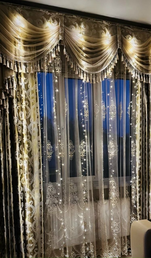 Украсила гирляндами дом))) стало веселее и теплее))) а ва...