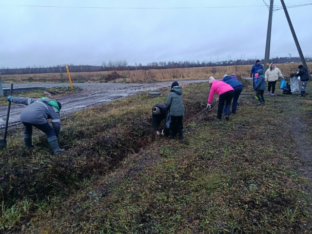 Субботник - это добрая традиция, которая объединяет лю?...