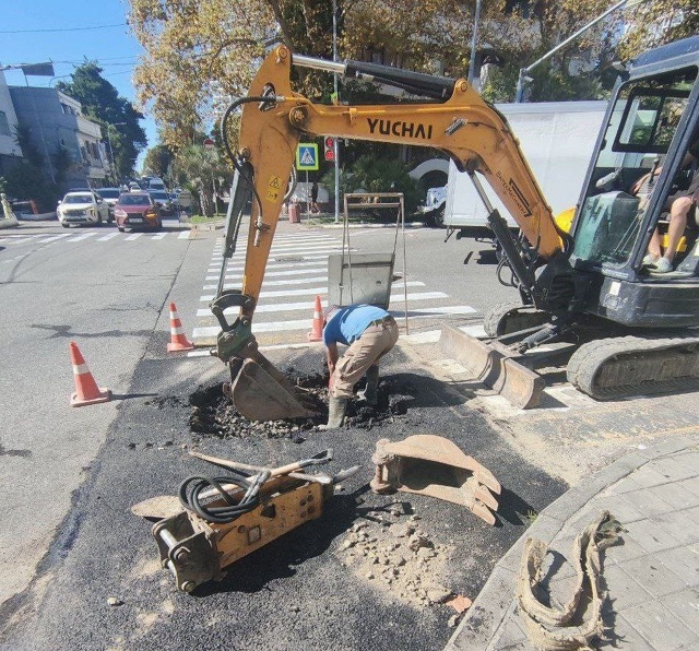 40 аварий за неделю! Состояние водопровода в Сочи вызыв?...