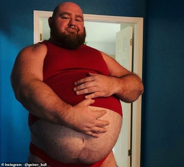 Американец по имени Брайан растолстел до 226 килограммо...
