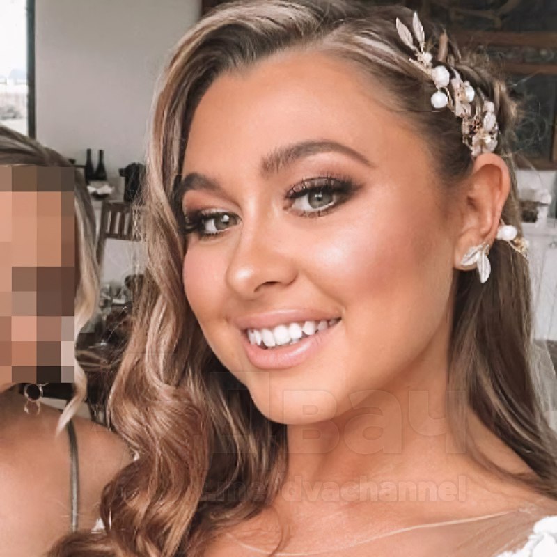 В Австралии 33-летняя учительница музыки больше года спала со школьником и… родила от него
Женщина