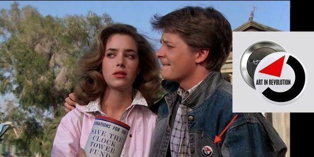 В фильме «Назад в будущее» (1985) на значке, который Марти...