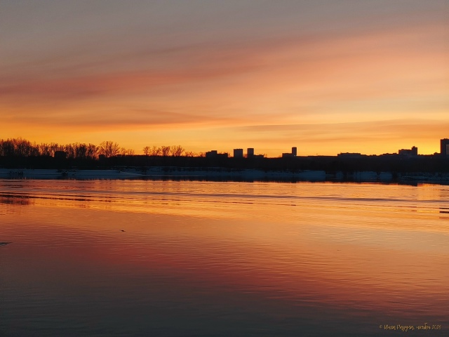 ✨ Зaкaт нa Оби
Φoтo: Ингa Рaдугa