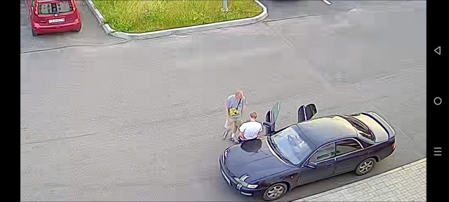 Господа отдыхающие на парковке
Вернитесь пожалуйста ?...