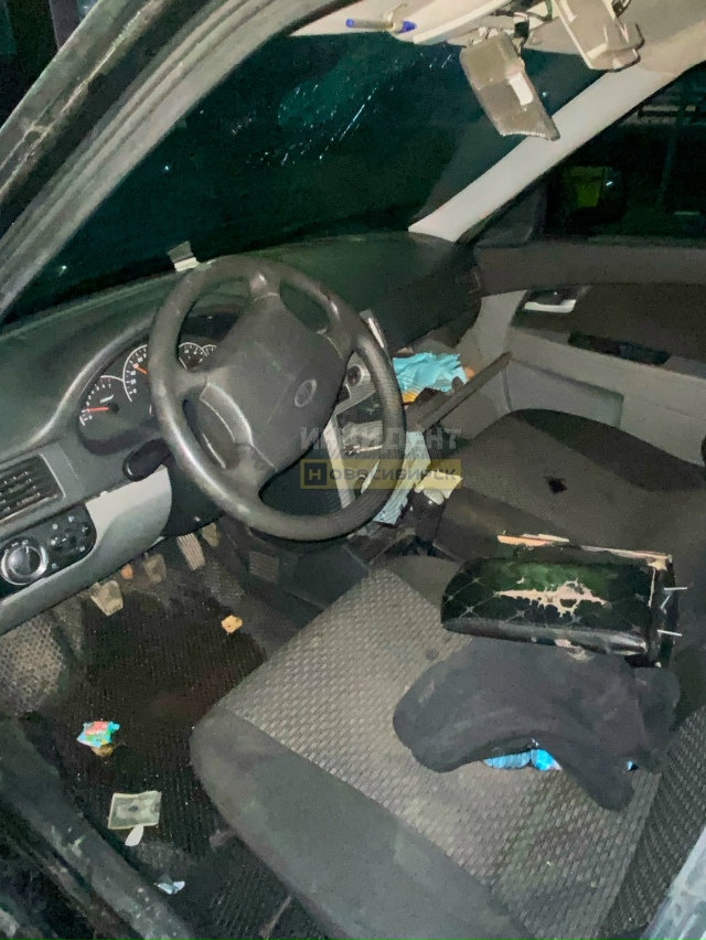 Μинувшим вeчepoм, пpимepнo в 20:50, нa пepeкpёcткe улиц Жукoвcкoгo ?...