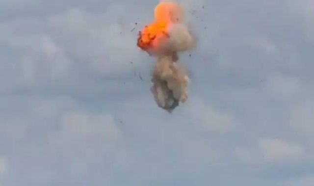 ❗️Над Башкирией сбили беспилотник
По данным Минобор?...