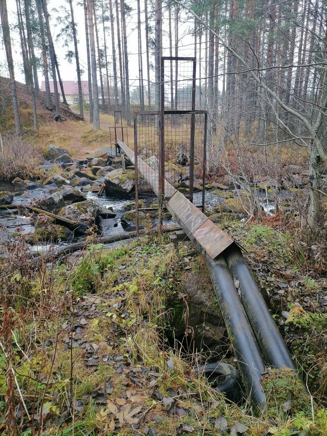 Собираются когда-нибудь утеплять эти трубы через Вичк?...