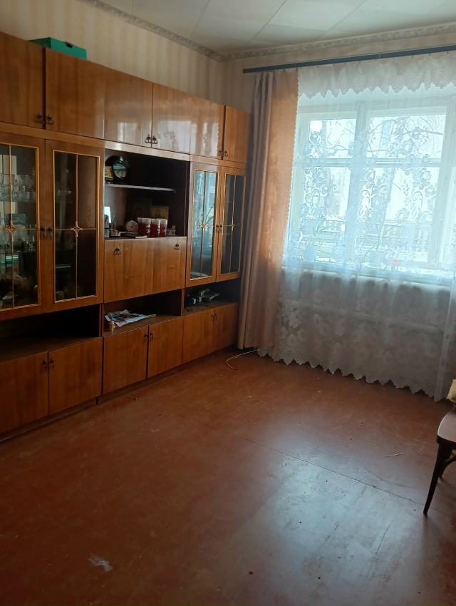 Продам двухкомнатную квартиру с агв, улица Кирюхина 10