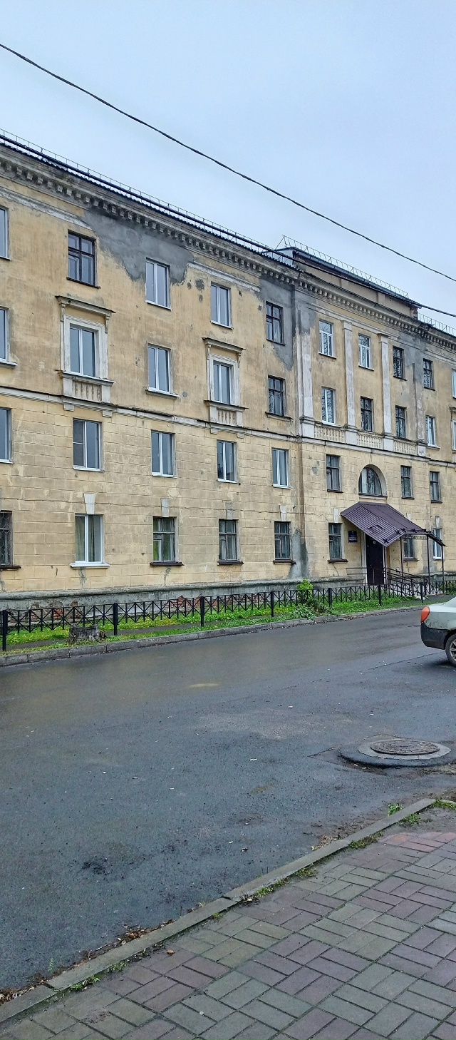 Администрация города тратит деньги на ненужные переде...