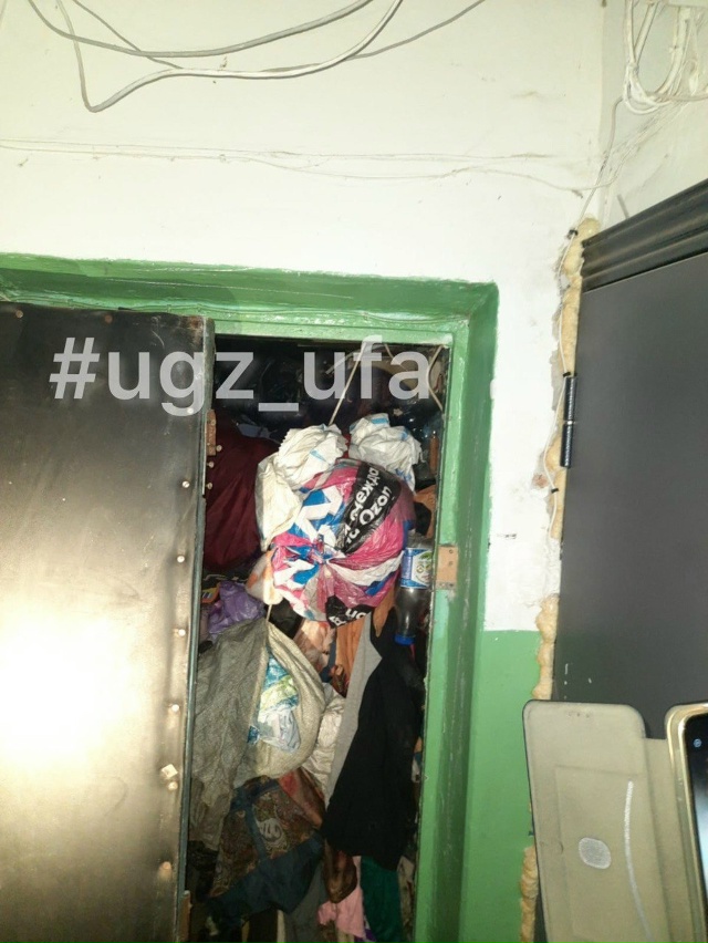 ? Уфимка утонула в мусоре, который годами таскала в св...