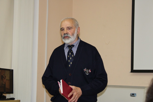 Во имя павших, к радости живых…
Вечером 16 октября в би...