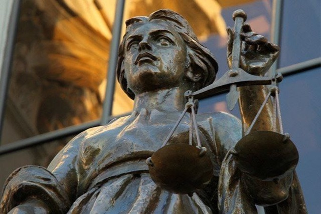 В Сочи руководитель госучреждения попался на взятке
Р...