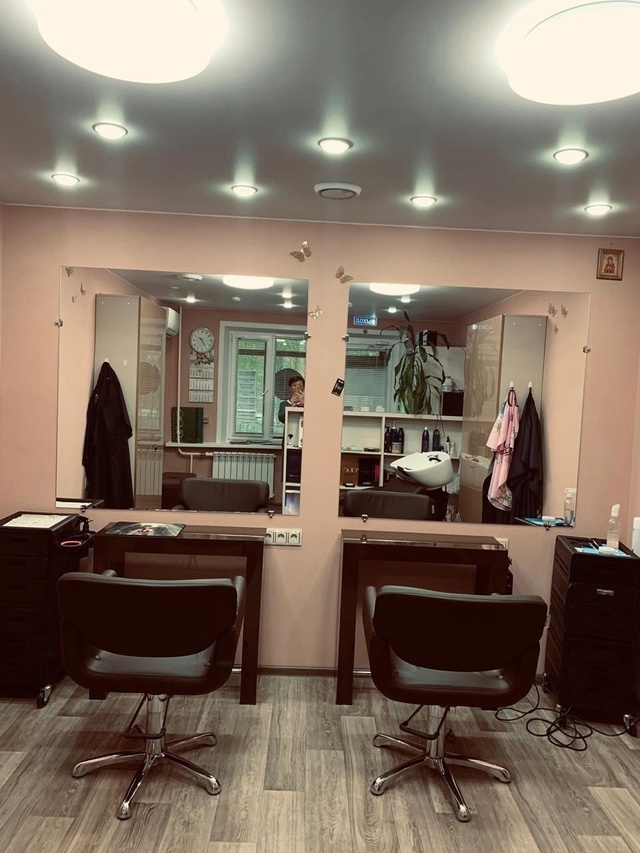 Добро пожаловать в наш салон точка красоты «Цирюльник?...