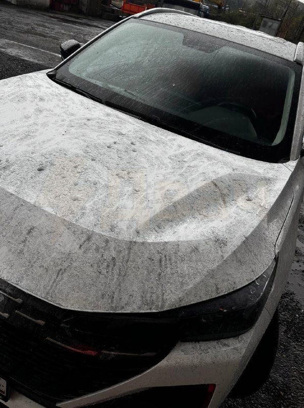 ⚡️После атаки беспилотников на морской терминал в Туапсе уже третьи сутки тушат пожар, и город накры