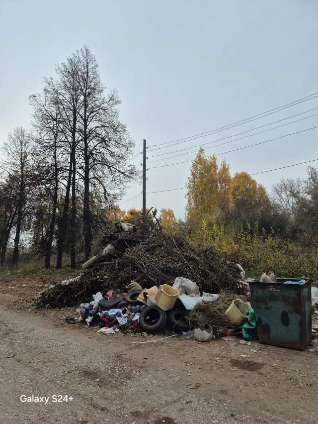 Улица Уральская.
Не опять а снова!!!
Обращаюсь к Админис...