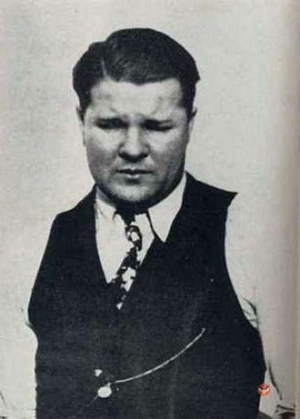 Чарльз Артур