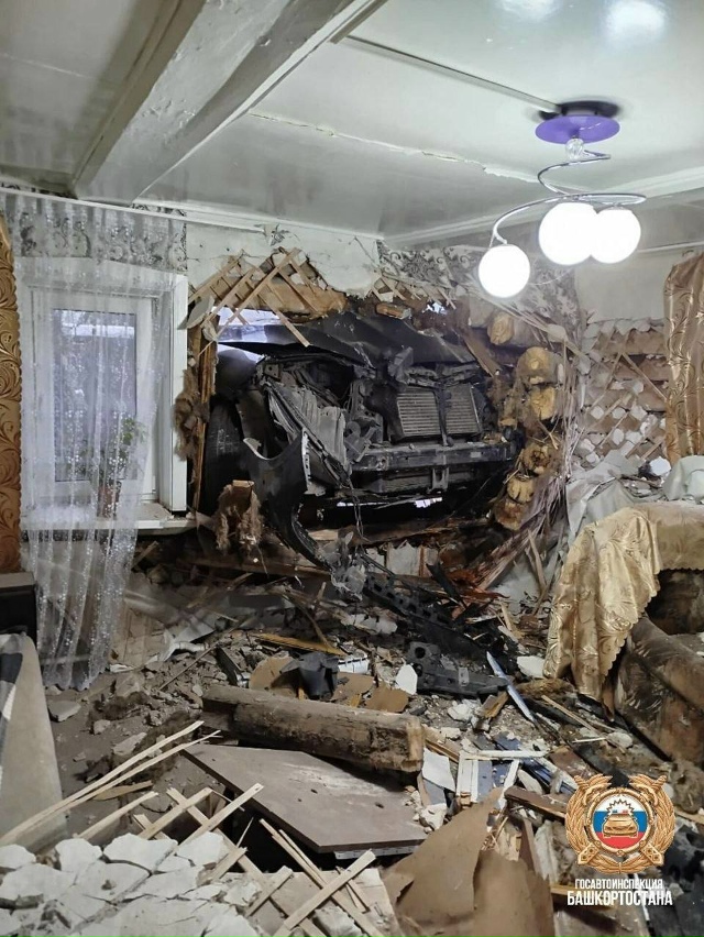 ? В Башкирии пьяный водитель за рулем «Мерседес» проб...