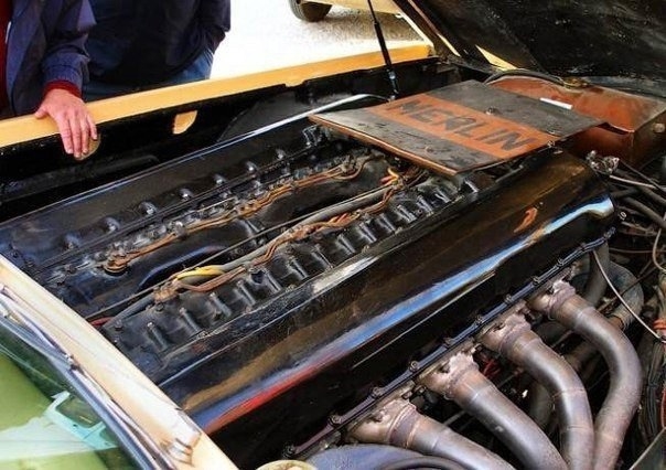 The Beast V12 12 цилиндровый мотор объемом 27 литров имеет 4 кл?...