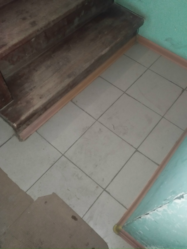 Здравствуйте. Подскажите пожалуйста куда обратится? Э?...